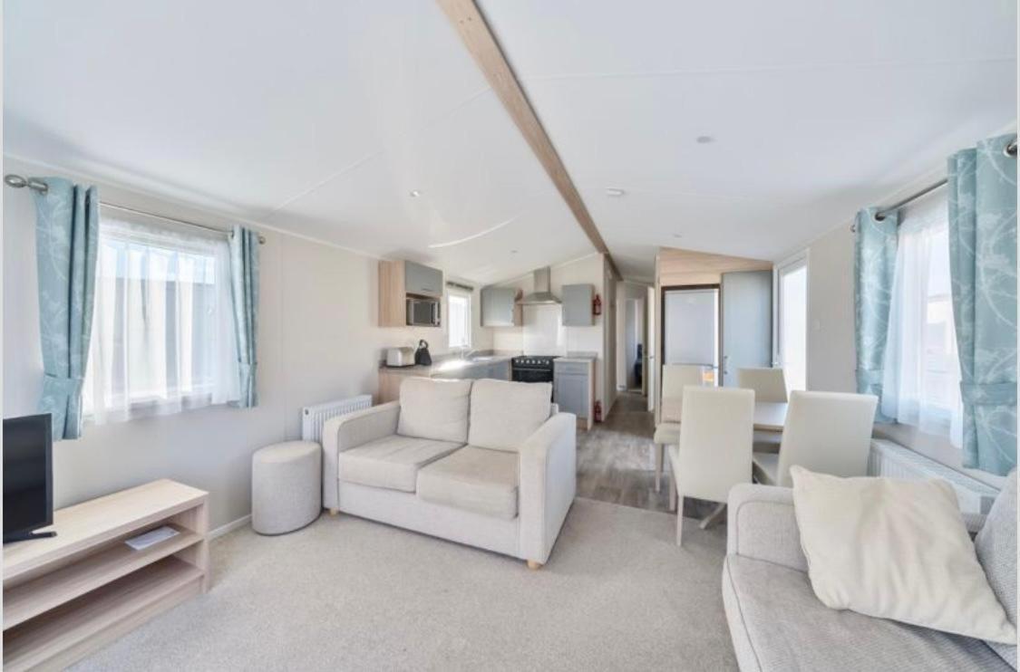 Emma'S Retreat 3-Bedroom Caravan Sleeps 6 At Durdle Door Nr Wareham Dorset 外观 照片
